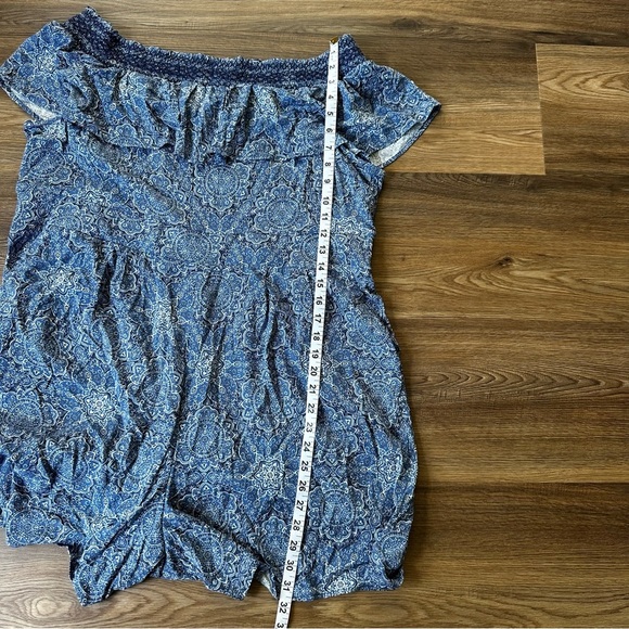 Torrid Challis Off The Shoulder Romper Size 2 2X 18-20 Blue Medallion Stretch - Picture 9 of 11